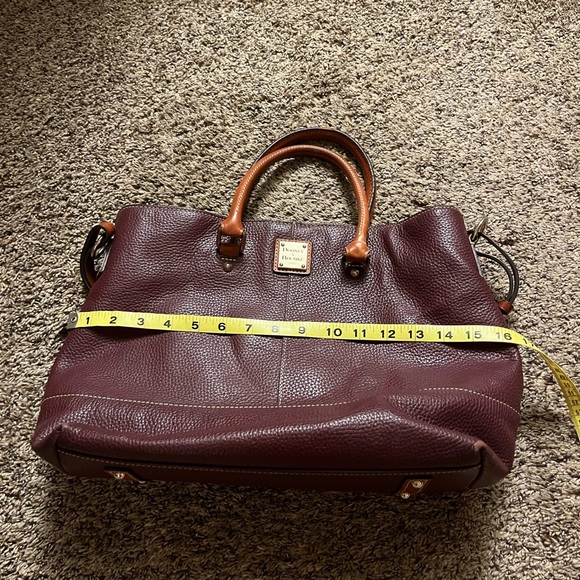 Dooney & Bourke Large Shoulder Bag - Picture 10 of 13